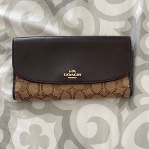 Coach wallet